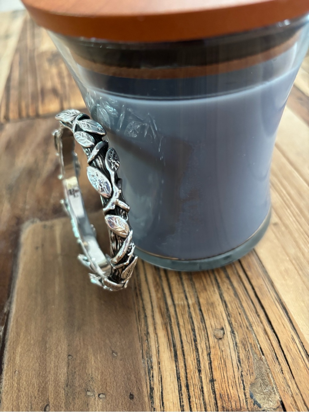 Pamela Love Silver Leaf Vine Bangle Bracelet - Picture 6 of 10